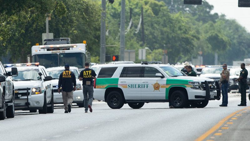 德州爆校園槍擊案 10死多傷 川普速回應