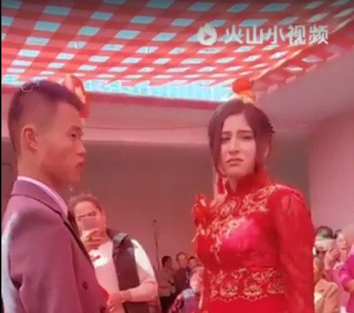 恐怖“洗基因”？维吾尔新娘为救家人被迫嫁汉人