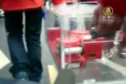 復航墜河機身變形扭曲 搜救困難緩慢