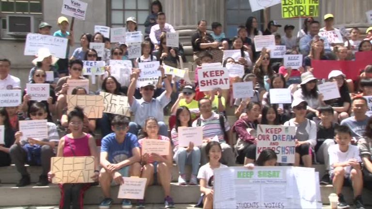 抗議廢除特殊高中考試 布魯克林大橋遊行