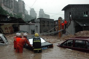 重慶暴雨百萬人受災 山體滑坡砸毀民房