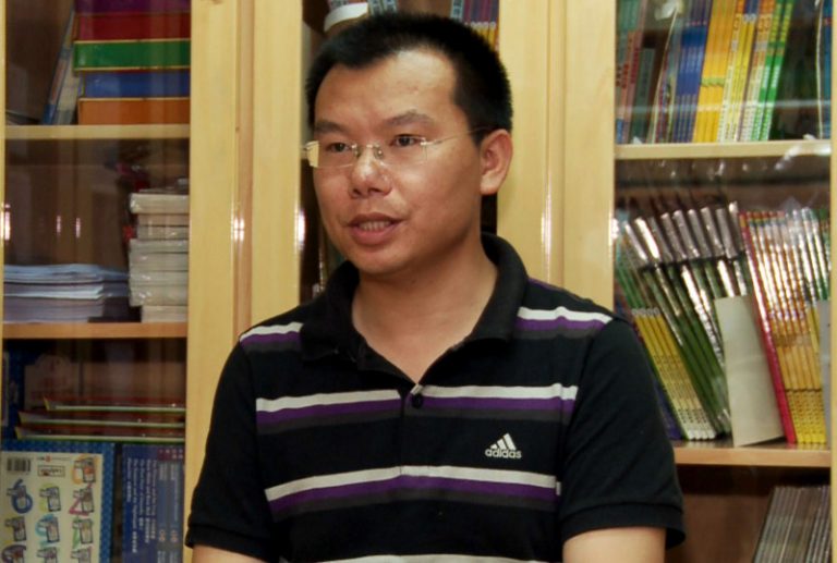 人民日報記者在香港公開退黨