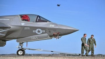 英媒：幫中共竊F-35B機密 勞斯萊斯前工程師被捕