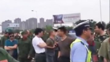 各地老兵续增援 当地流血清场伤亡不明