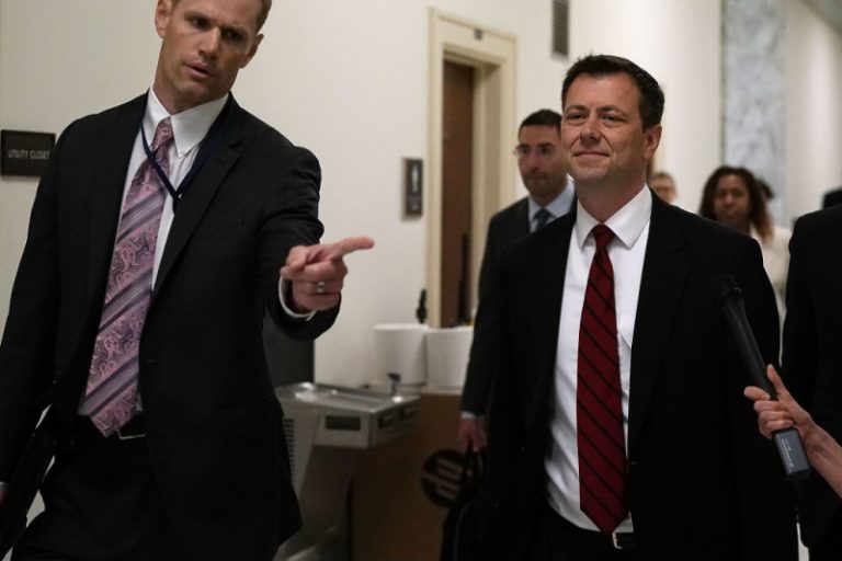FBI「短訊門」官員閉門聽證 川普呼籲直播曝光