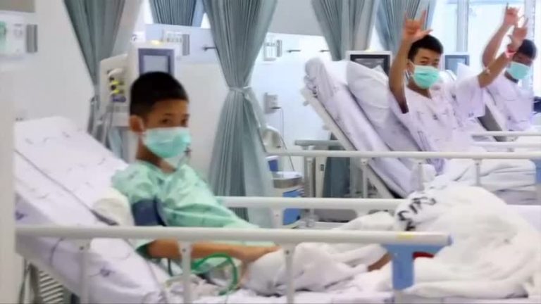 12少年首亮相 泰國：成功歸屬所有人