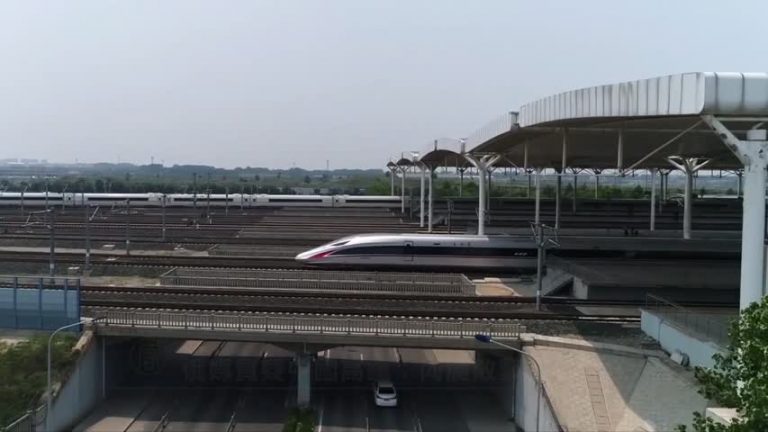 【禁聞】俄媒質疑中國高鐵：同腐敗緊密相連