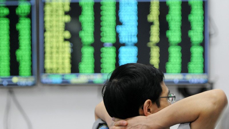 《纽时》：中国股市跌入熊市 金融损害已开始