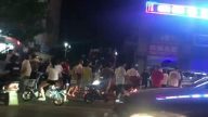 湖南女跳樓自殺 圍觀者冷血起鬨：天太熱，快跳！