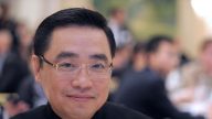 王健摔亡传新“内情” 出事后随行同事不见踪影