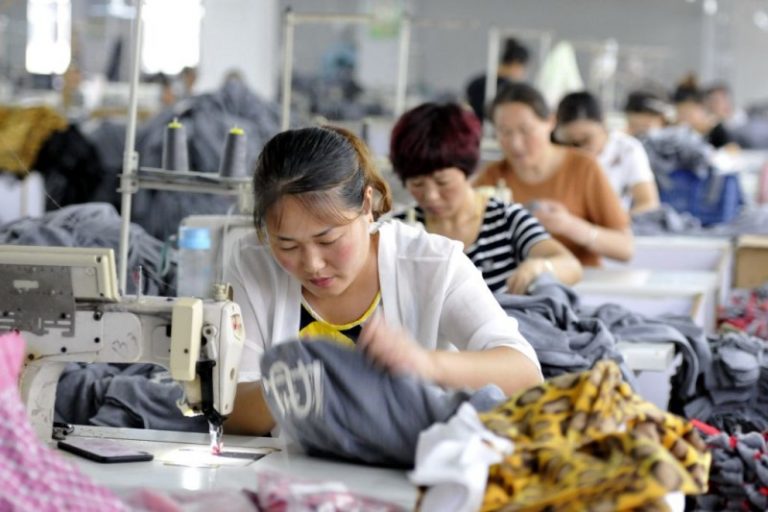 美媒:2千億清單擊中要害 中共製造業面臨巨大壓力