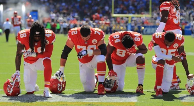 NFL緩罰抗議國歌球員 川普發推批評