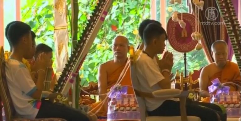 向恩人致敬 泰國11獲救少年將出家9天
