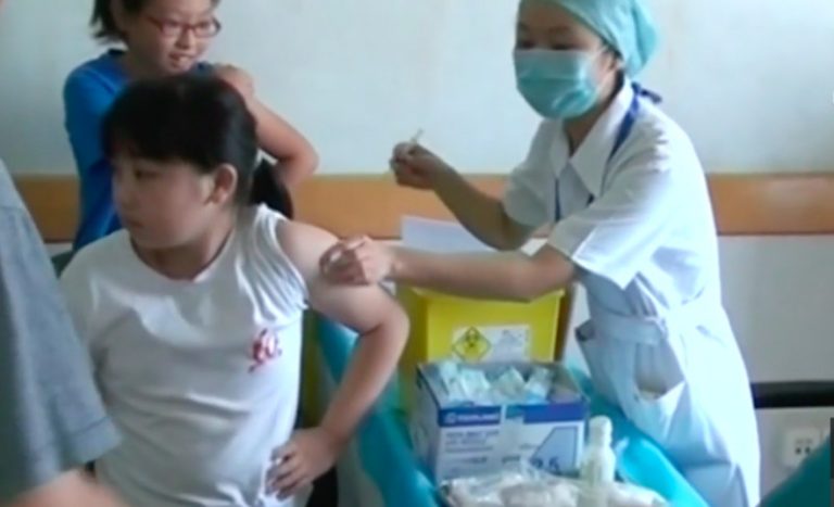 【禁聞】郎咸平四年前節目爆中國疫苗落後數十年