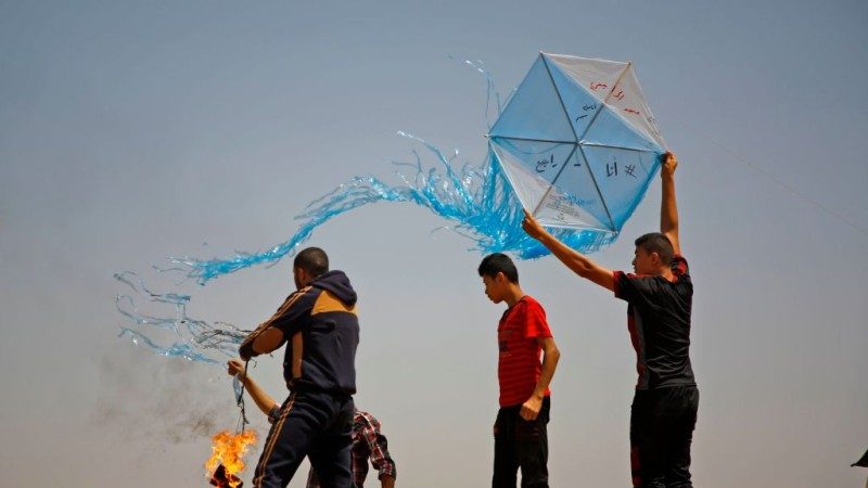 “火风筝”袭击急增 以色列封锁加沙阻运送燃料