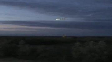 UFO或流星？耀眼神祕火球 飛越西伯利亞