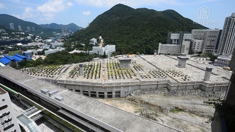 監管加嚴中資退場 長實兩年首奪港地