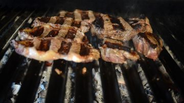 下雨关门开冷气 韩烧烤店连发一氧化碳中毒