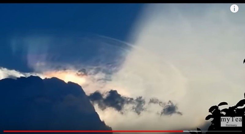 菲律宾拍到“直径超过一公里的巨大 UFO飞碟！” （视频）