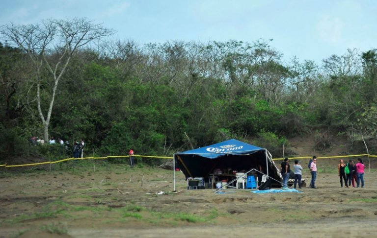 墨國毒梟爭鬥 駭人亂葬崗驚現166具遺體