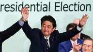 安倍3度连任党魁 可望成执政期最长日相