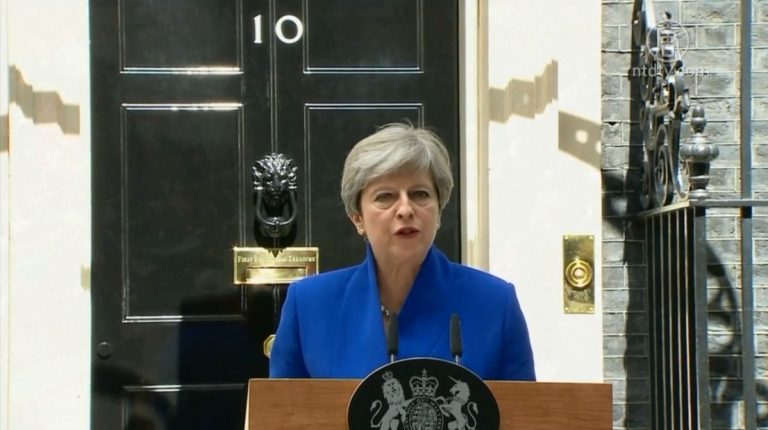 英國脫歐關鍵期 首相梅地位可能遭挑戰