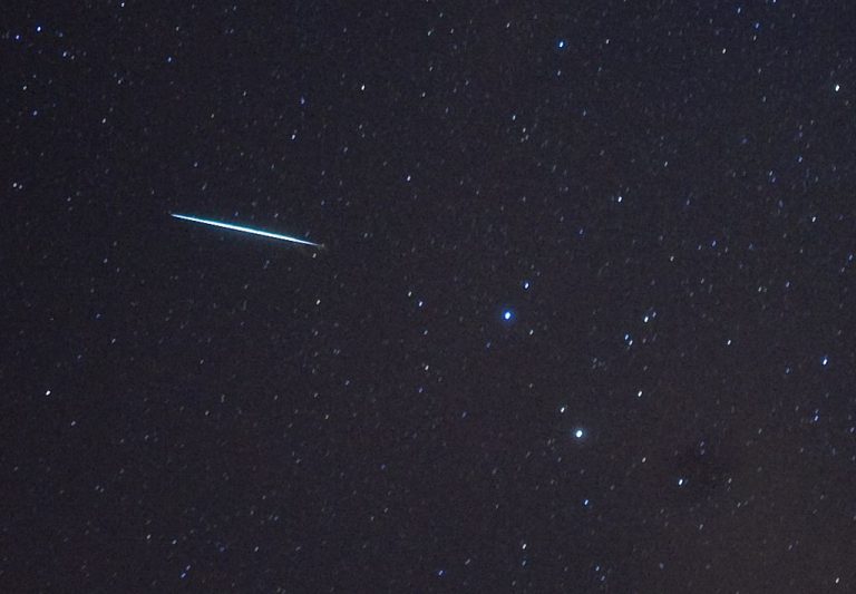 雙子座流星雨14日最高峰 每小時約120顆