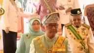傳與俄選美皇后密婚閃辭 大馬新國王今上任
