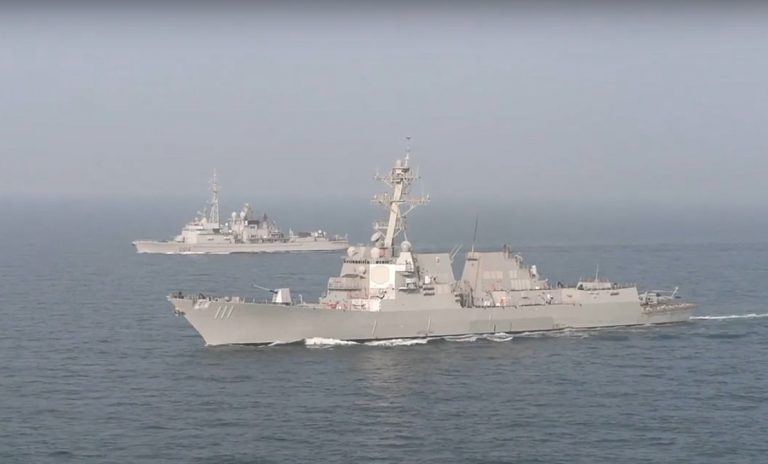 美中貿易談判之際 兩艘美艦駛近南海美濟礁