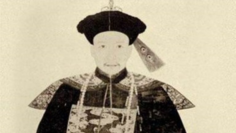 【江峰時刻】賜死和紳—「貪」的精髓 悶聲發大財