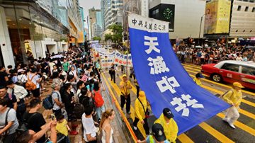 台外交官：共產黨是癌細胞  影響中國健康發展