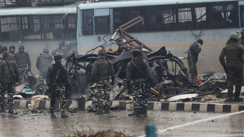 克什米爾自殺炸彈襲擊 44印度後備警喪生