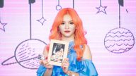 王欣晨今發片 驚喜Jessica、成勛錄VCR祝福