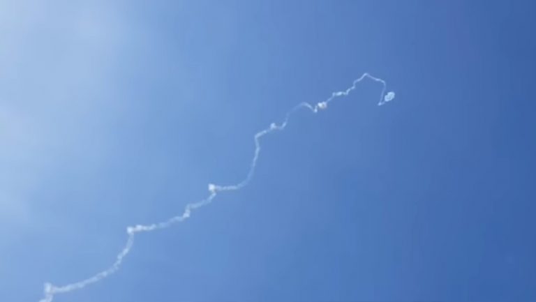 韓自產天弓導彈 無故發射半空自爆