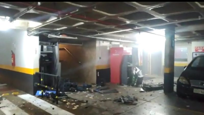 巴西总统府旁酒店3部ATM被炸开 犯案仅2分钟