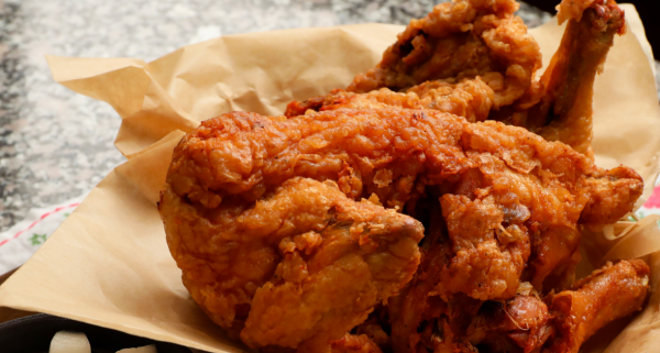 在家看韩剧配韩式炸鸡 门都不用出直接送到家门口 Foodiesg