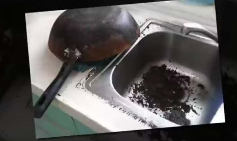 炒鍋黑垢油污難清洗！保潔師傅教你一招，幾分鐘洗得乾乾淨淨！