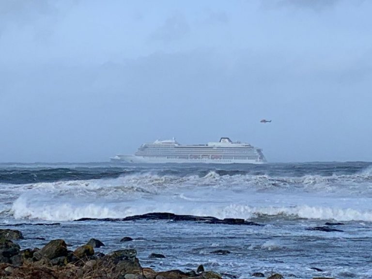 載1373人郵輪困挪威外海  風急浪高艙內險象環生