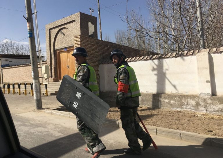 中共大肆擴建內地監獄 疑為轉移新疆被關維族人