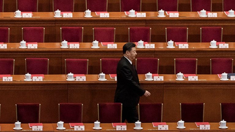 兩會代表不高興了？  公開對習李發「難」