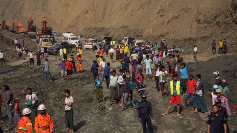 緬甸玉礦深夜土石崩塌 逾50人陷泥濘恐喪命