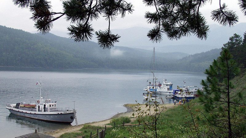 俄反中情緒蔓延 貝加爾湖又一中資水廠被抗議