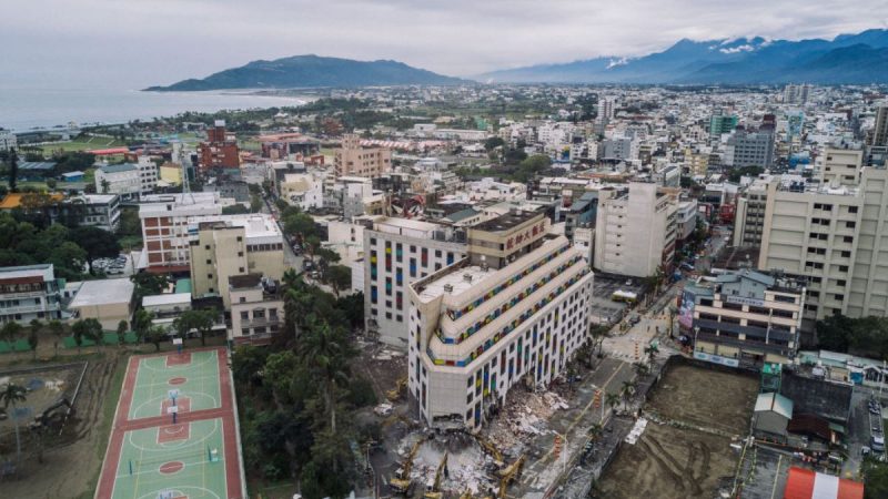 台灣花蓮6.1級地震 有大樓傾斜17人受傷