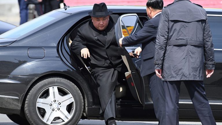 金正恩訪俄惹禍上身  豪華座駕疑非法所得
