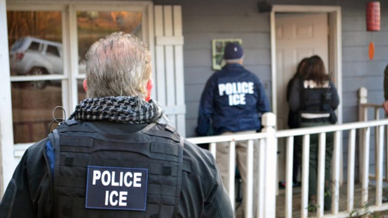 美ICE最大規模職場突襲 逮捕300人