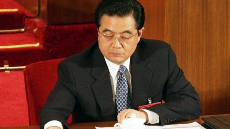 中辦帮胡錦濤辦一事 江澤民罕見消失