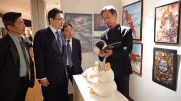 法国罗浮宫艺术沙龙展-台湾艺术家传扬中华传统文化