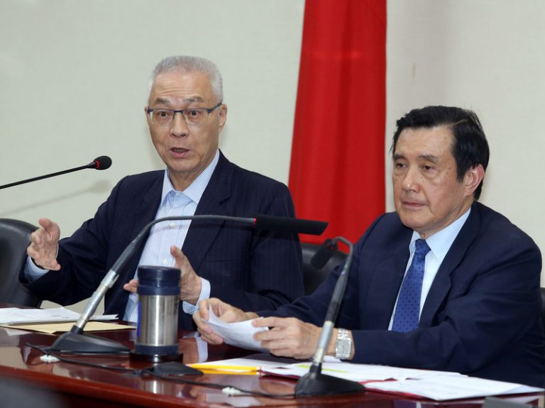 蔡政府延長出境管制期 馬吳稱羞辱處分