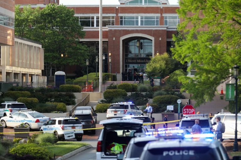 北卡大學爆槍擊釀2死4傷 傳歷史系學生犯案