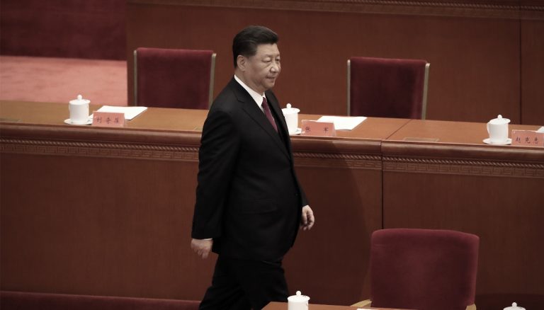 港媒:黨媒頭條播報習近平視察軍校 向誰亮肌肉？